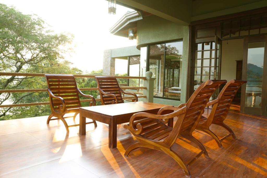 Green Castle Kandy Hotel Exterior foto